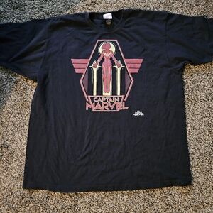 Mens shirts captain marvel size xl tops clothes t shirt marvel